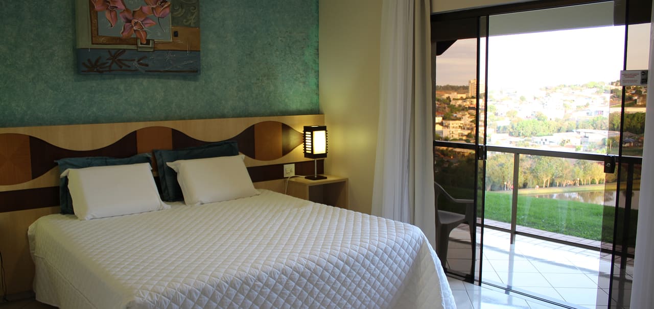 Apartamento Casal Super Luxo com vista para o lago